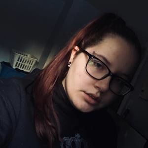 Meet your Posher, Emi